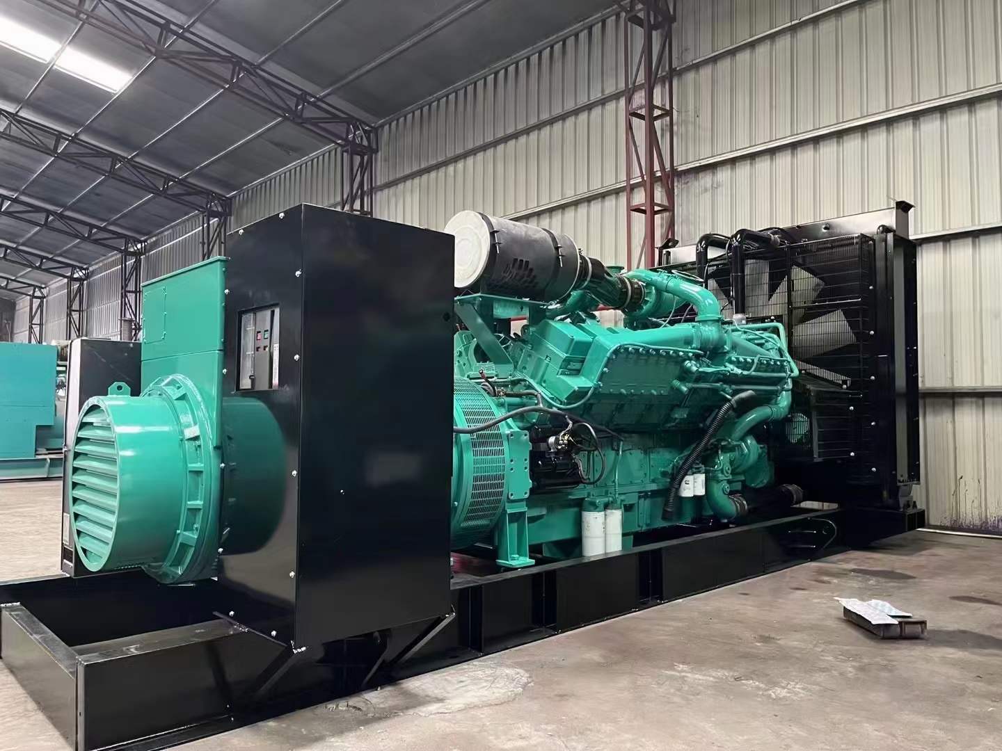 鄂城如何降低 800kW 柴油发电机输出电流的波动？
