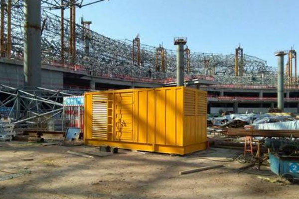 鄂城发电机出租如何判断空气滤清器是否需要更换?